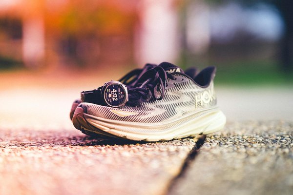 L'épopée du skateboard : des origines des années 50 à l'époque moderne